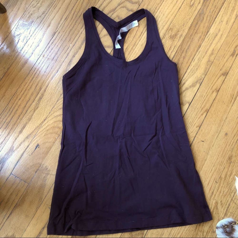 Lululemon tank